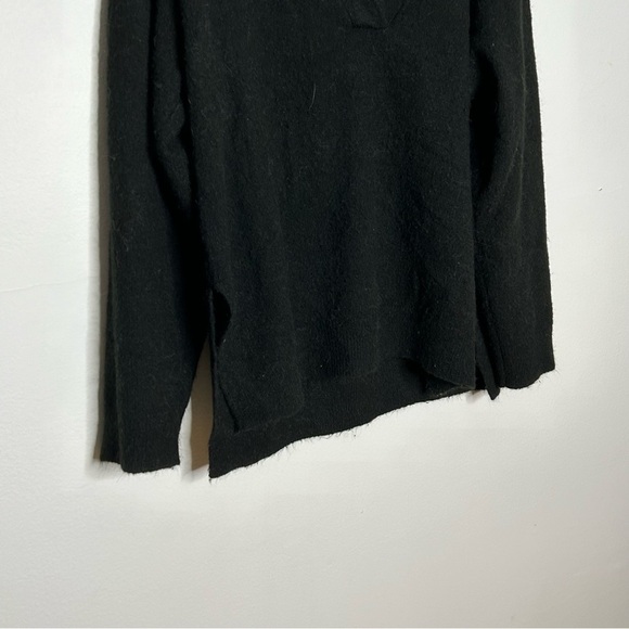 H&M Sz S Black Relaxed V Neck Sweater - Picture 4 of 8